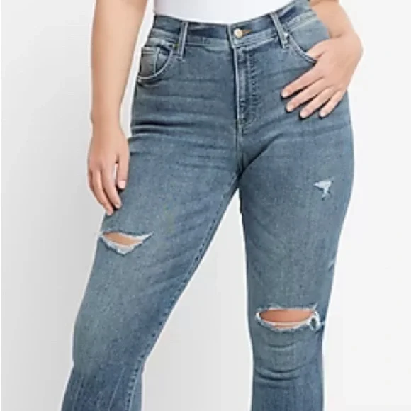 Express Mid Rise Medium Wash Ripped Skyscraper Jeans NWT - Picture 6 of 11